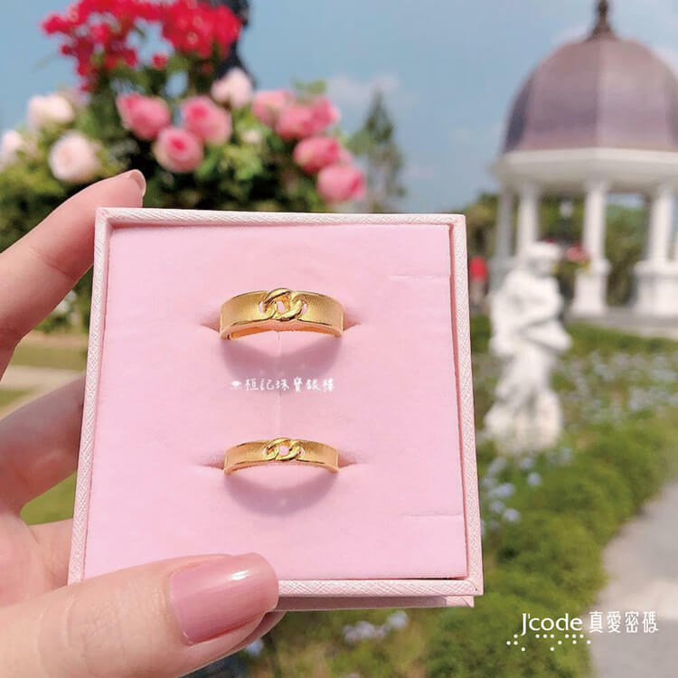 緊扣彼此 - 男／黃金戒指