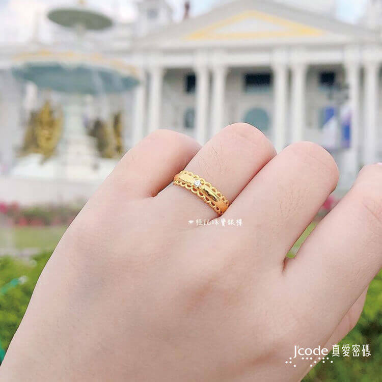 秀氣蕾絲 - 黃金戒指